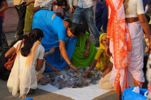 Zakupy przy Gateway of India