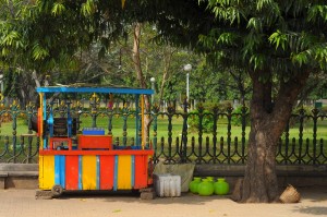 Przypalacowe stoisko z lemon soda